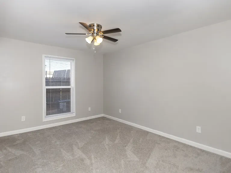 2318 Camryns Crossing-1