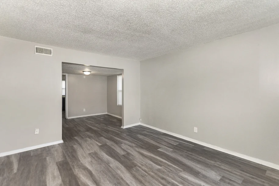 2318 Camryns Crossing-2