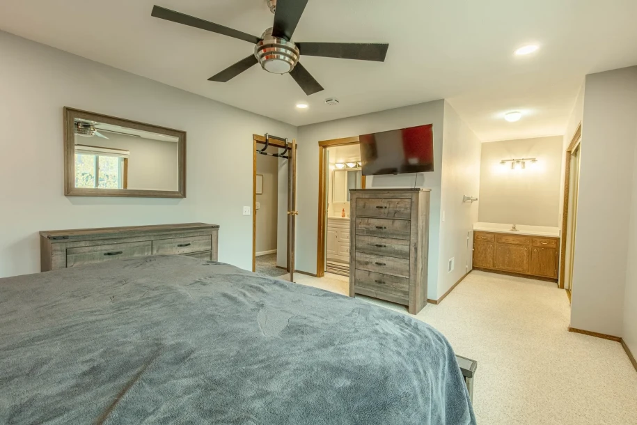 7431 Candace Way-13