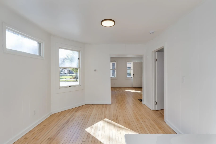 2721 Lindsay Avenue-9