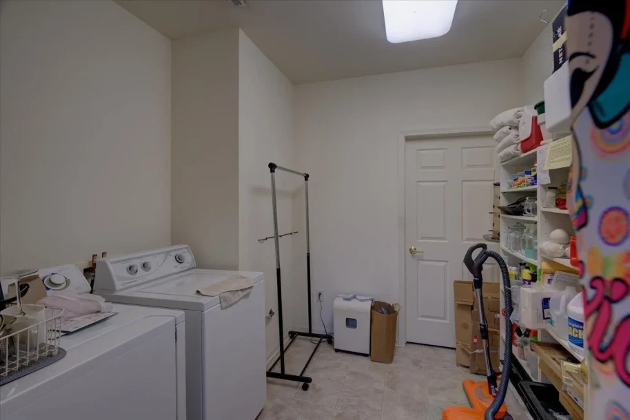 2811 Battery Place Northwest-14