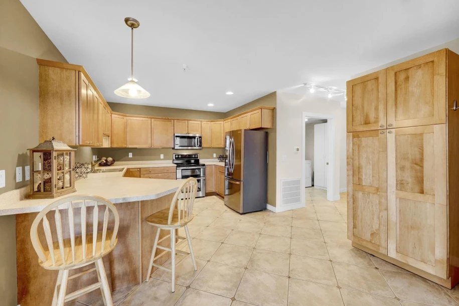 127 Grand Heron Drive-10