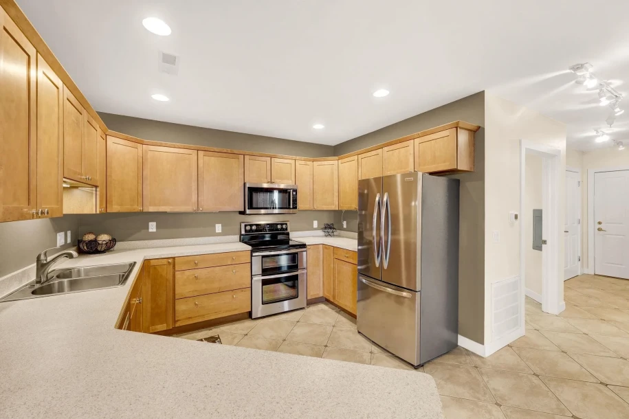 127 Grand Heron Drive-13