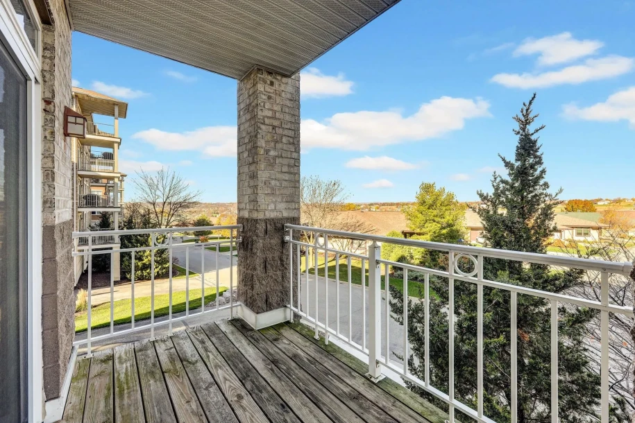 127 Grand Heron Drive-9