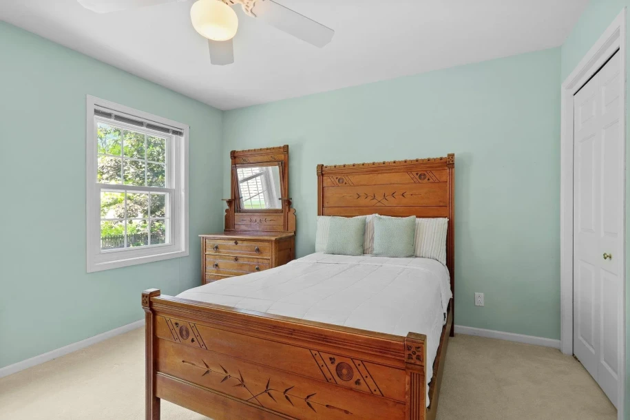 81 Seaton Place Northwest-12