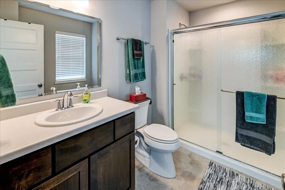 8502 Madrone Avenue-15