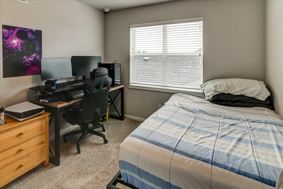 8502 Madrone Avenue-20